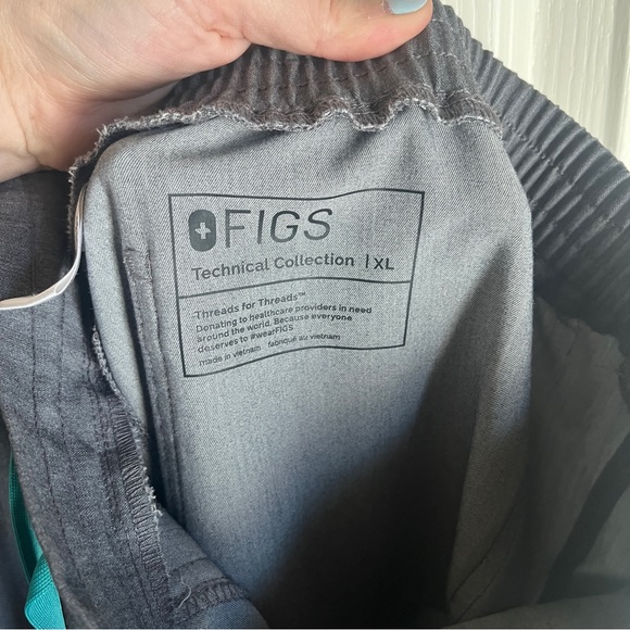 Figs XL Graphite Gray Yola Skinny Scrub Pants TW2000R - Picture 3 of 5